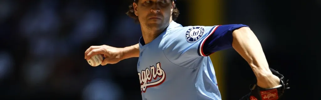 deGrom becomes fastest pitcher to 1,700 K’s as Rangers snap losing skid
