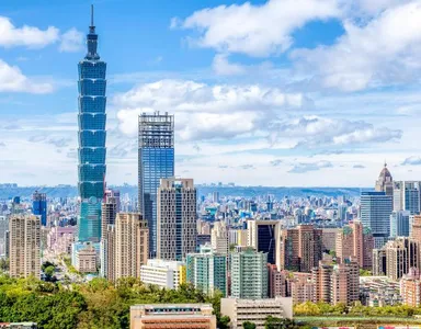 6 Affordable Places To Retire Abroad Without a Car