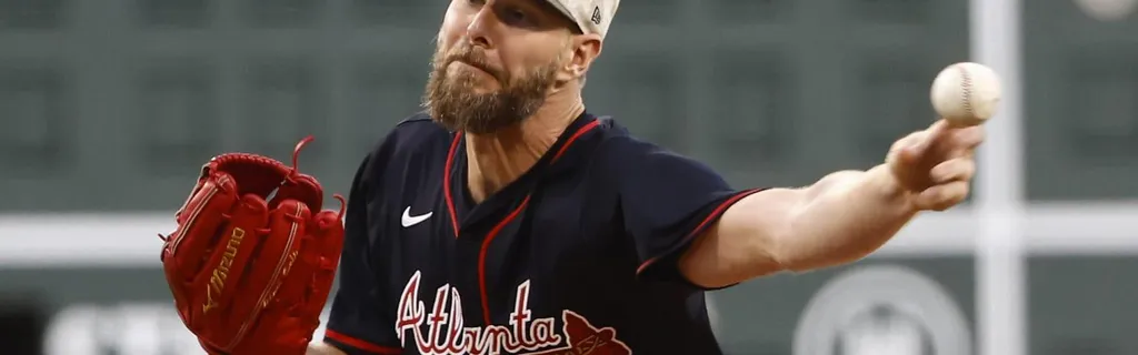 Sale shows Cy Young form with 8-K start in Fenway return