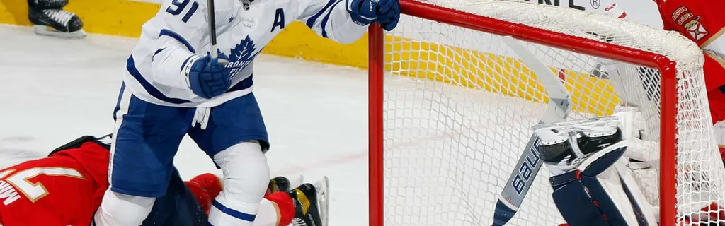 Tavares tucks in a wraparound shot