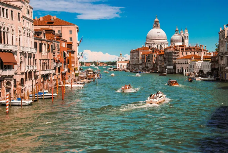 Venice Launches Tourist Entry Fee: 6 Facts to Know