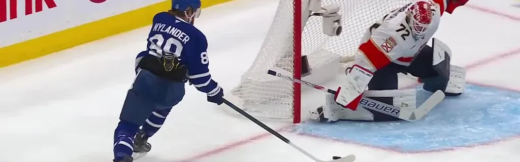 Bobrovsky robs Nylander