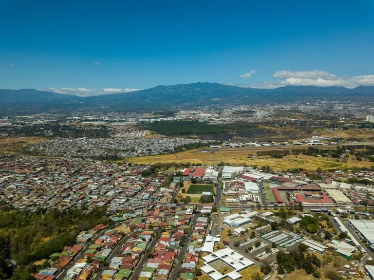 7 Best Costa Rica Expat Communities | Most Popular Regions According To an Expert