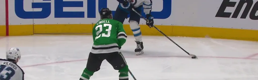Ehlers lasers it in five-hole