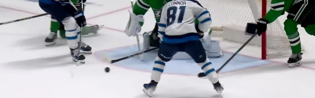 Oettinger with a tremendous kick save