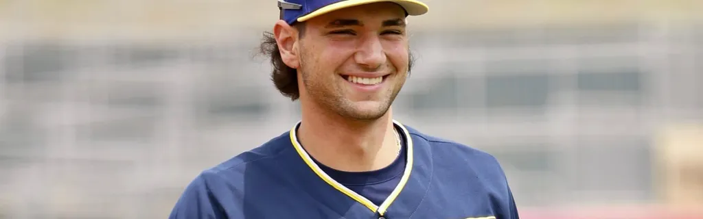 Caglianone hits latest Double-A homer so far it lands on a nearby building!