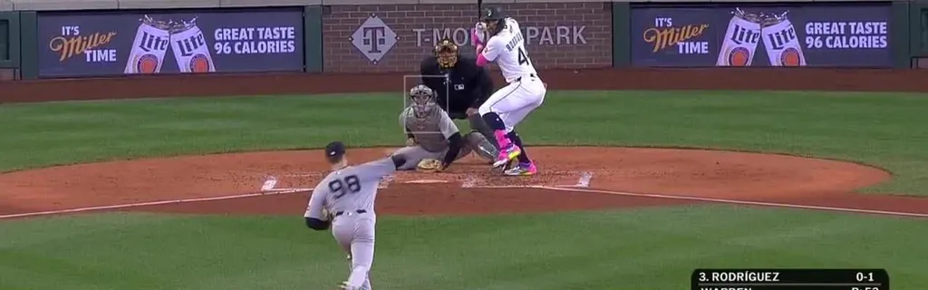 Julio Rodríguez’s two-run double