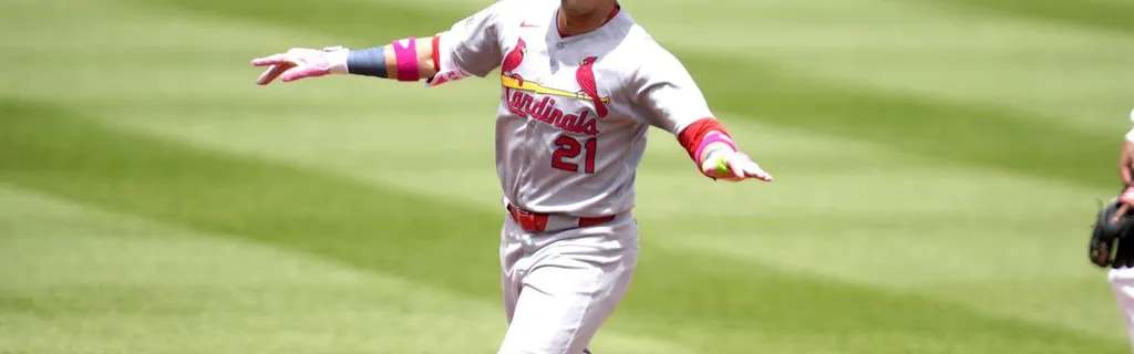 Cardinals slug 3 homers to extend win streak to 8 games